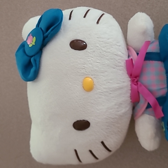 Hello Kitty Collection Tulips Sanrio 11" Plush - Picture 7 of 9